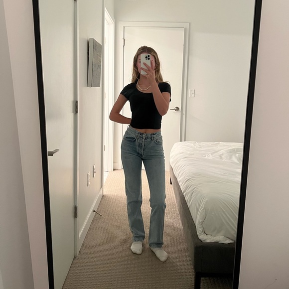 Agolde Lana Straight Jeans in Fiction w23 - Picture 2 of 2